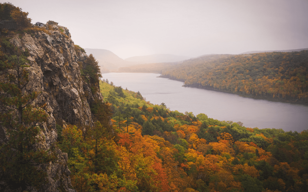 This Small Midwest Community Hides Some Of The Country's Best Hidden ...