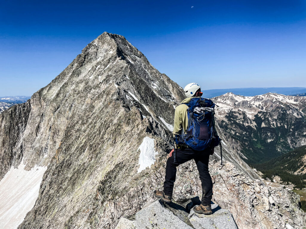 climbing capitol peak colorado 