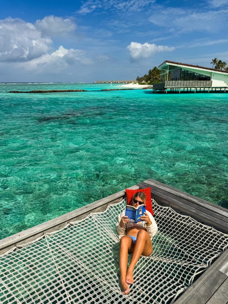 How Many Airline Miles Does it Take to Fly Around the World? 